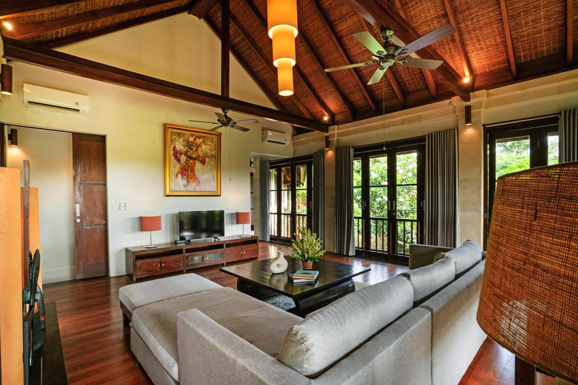 Villa Pulung By Nakula