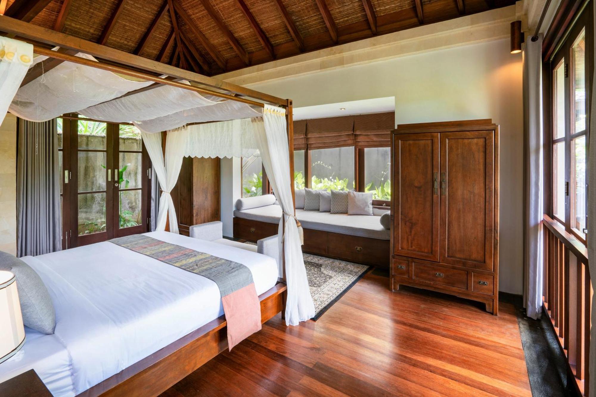 Villa Pulung By Nakula *